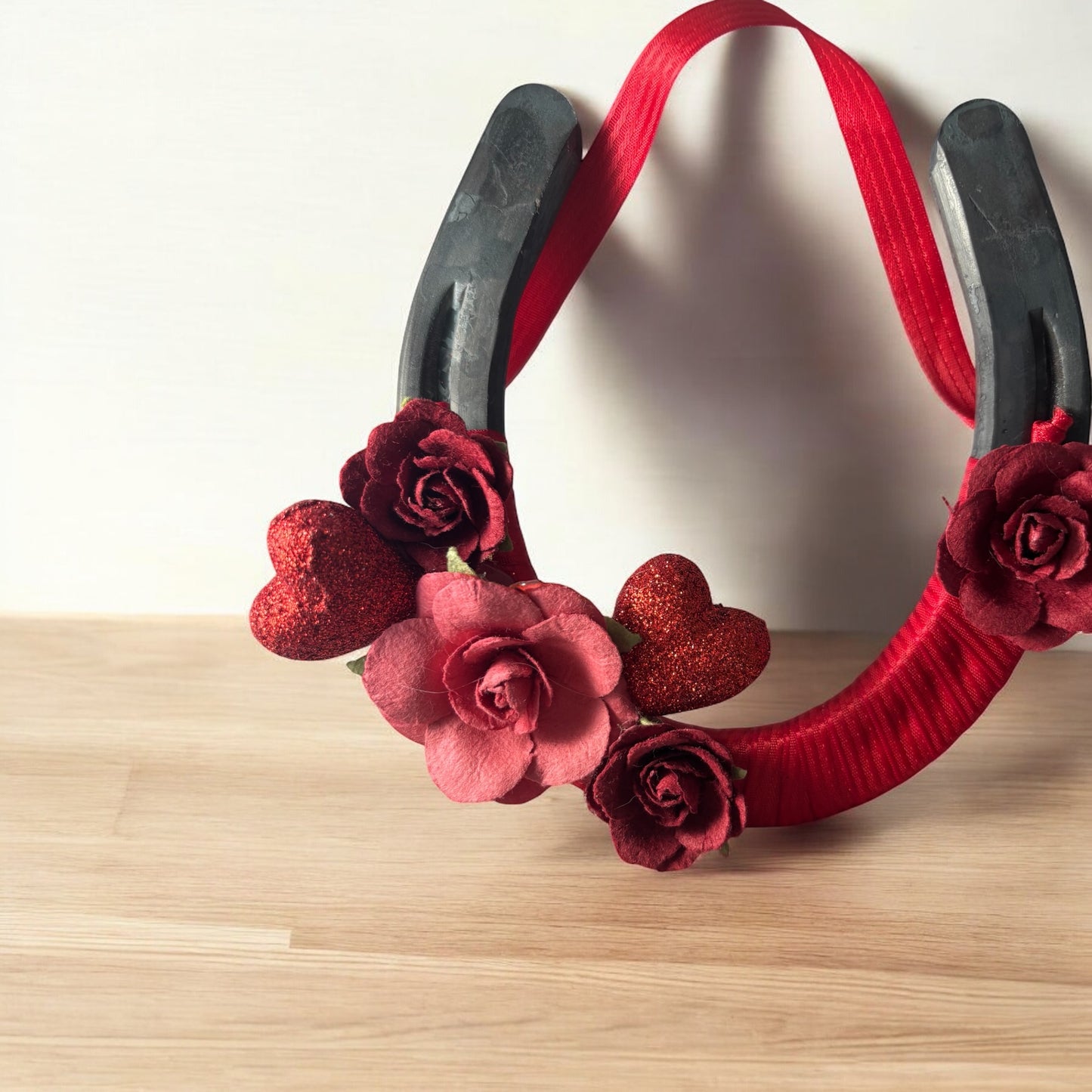 Hearts and Roses Valentine's Horseshoe